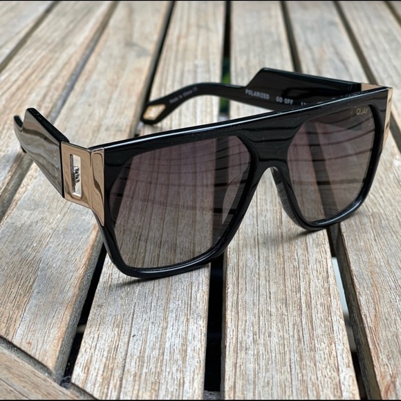 Quay polarized Sunglasses no scratches, no case - Picture 2 of 9